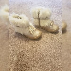 Cute Cat & Jack Boots